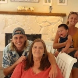 Meet your Posher, Lori